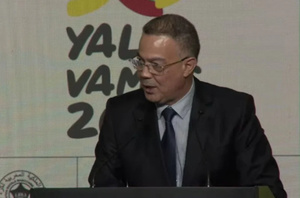 Fouzi Lekjaa annonce la construction d'un nouveau centre national de football à Bouskoura et à Mediouna Fouzi Lekjaa annonce la construction d'un nouveau centre national de football à Bouskoura et à Mediouna