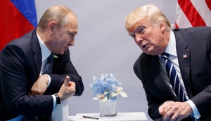 Les présidents Vladimir Poutine et Donald Trump Les présidents Vladimir Poutine et Donald Trump