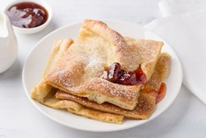 Pannukakku : la crêpe finlandaise qui séduit les réseaux sociaux Pannukakku : la crêpe finlandaise qui séduit les réseaux sociaux