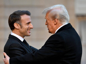 Face à Trump, Macron joue la carte de l’Europe unie Face à Trump, Macron joue la carte de l’Europe unie