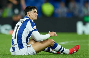 Nayef Aguerd de retour : une présence surprise pour la demi-finale contre le Real Madrid Nayef Aguerd de retour : une présence surprise pour la demi-finale contre le Real Madrid