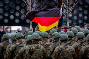 La Bundeswehr (Défense fédérale) compte 197.000 soldats, dont 215 généraux La Bundeswehr (Défense fédérale) compte 197.000 soldats, dont 215 généraux