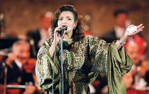 Naima Samih une diva marocaine… Naima Samih une diva marocaine…