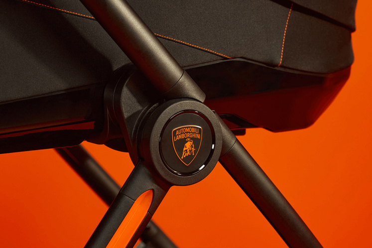Lamborghini réinvente la poussette avec un modèle ultra-luxe