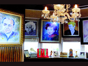 Une exposition collective pour honorer les femmes au Petit Musée Abdelwahab Doukkali Une exposition collective pour honorer les femmes au Petit Musée Abdelwahab Doukkali