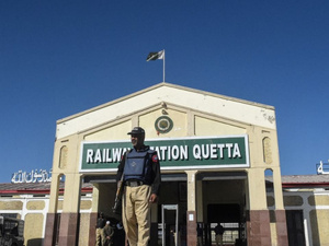 Pakistan : une opération militaire en cours pour libérer les passagers Pakistan : une opération militaire en cours pour libérer les passagers