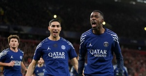 Le PSG et Hakimi conquérants à Anfield Road chez Liverpool Le PSG et Hakimi conquérants à Anfield Road chez Liverpool