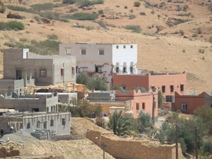 Reconstruction des zones sinistrées : des avancées notables malgré les défis Reconstruction des zones sinistrées : des avancées notables malgré les défis