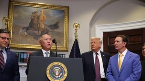 Trump et Hyundai signent un pacte industriel à 21 milliards Trump et Hyundai signent un pacte industriel à 21 milliards