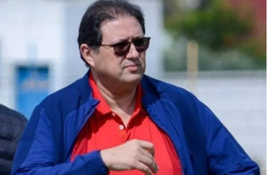 Tensions au Wydad : Aït Menna dément les rumeurs de créances impayées et les critiques des supporters Tensions au Wydad : Aït Menna dément les rumeurs de créances impayées et les critiques des supporters