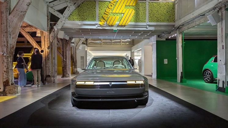 Voyage dans le temps : La R17 Electric Restomod ressuscite les années 70 Voyage dans le temps : La R17 Electric Restomod ressuscite les années 70