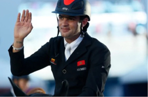 Abdeslam Bennani Smires remporte le Grand Prix de SM le Roi Mohammed VI à Tétouan Abdeslam Bennani Smires remporte le Grand Prix de SM le Roi Mohammed VI à Tétouan