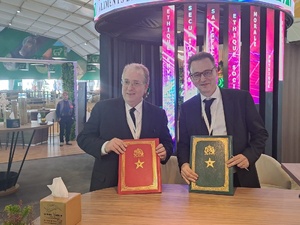 AL BARID BANK et ZALAR HOLDING unissent leurs efforts pour renforcer l’inclusion financière des agriculteurs et des éleveurs AL BARID BANK et ZALAR HOLDING unissent leurs efforts pour renforcer l’inclusion financière des agriculteurs et des éleveurs