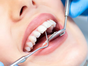 L’intelligence artificielle en dentisterie : promesses et limites L’intelligence artificielle en dentisterie : promesses et limites