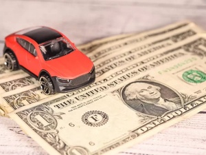 Donald Trump freine sur les taxes automobiles, les constructeurs déjà en mode panique Donald Trump freine sur les taxes automobiles, les constructeurs déjà en mode panique