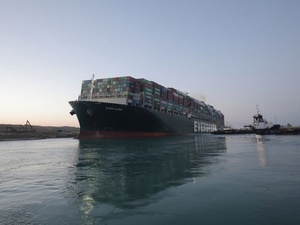 Du canal de Suez au canal de la méfiance : l’Égypte face à l’effondrement de son industrie Du canal de Suez au canal de la méfiance : l’Égypte face à l’effondrement de son industrie