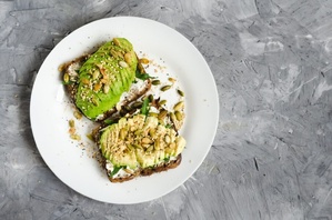 Dites adieu aux pics glycémiques : l'astuce simple pour un matin équilibré