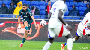 Anass Zaroury offre la victoire au RC Lens face à l’OL Anass Zaroury offre la victoire au RC Lens face à l’OL