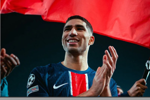 Achraf Hakimi en lice pour le prix Marc-Vivien Foé 2025 Achraf Hakimi en lice pour le prix Marc-Vivien Foé 2025