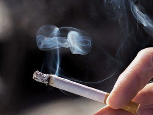 Jusqu’à 1.000 DH d’amende pour fumer dans un lieu interdit