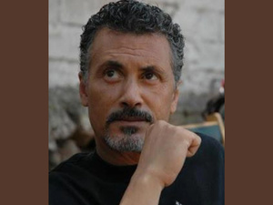 Younes Megri sort de l’ombre pour illuminer le grand écran