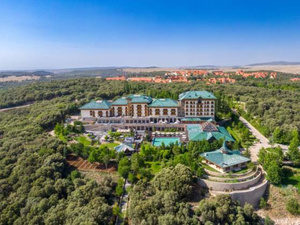 Dossier Tourisme : ​​Réévaluation régulière : fin des « étoiles à vie »