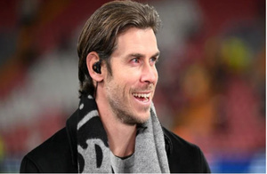 Gareth Bale s’attaque au sauvetage de Cardiff City