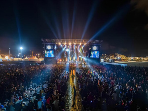 Mawazine fait le show… mais les artistes marocains boudent la scène ! Mawazine fait le show… mais les artistes marocains boudent la scène !