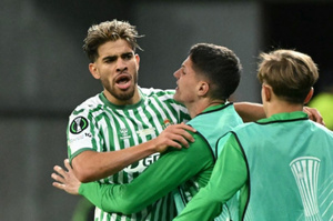 Naples passe à l’offensive pour Abdessamad Ezzalzouli : un transfert estimé à 25 millions d’euros Naples passe à l’offensive pour Abdessamad Ezzalzouli : un transfert estimé à 25 millions d’euros