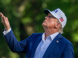 Trump arme, Trump désarme : l’Ukraine au gré des humeurs américaines Trump arme, Trump désarme : l’Ukraine au gré des humeurs américaines