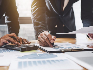 Pourquoi l’État marocain change de posture face à ses entreprises publiques Pourquoi l’État marocain change de posture face à ses entreprises publiques