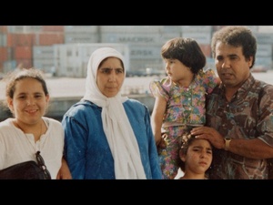 Samira El Mouzghibati brise les tabous avec "(Y)our Mother", primé à Amman Samira El Mouzghibati brise les tabous avec "(Y)our Mother", primé à Amman