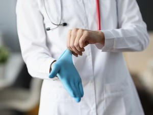 Le Toucher Rectal : Ce geste médical, codifié, méconnu, redouté et moqué