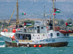 Famine à Gaza : 25 tonnes d’aide larguées, Handala stoppé, le Maroc en première ligne
