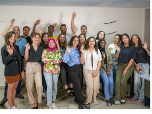 Un grand merci sincère à l’ensemble de nos chroniqueurs, experts, internautes invités Un grand merci sincère à l’ensemble de nos chroniqueurs, experts, internautes invités