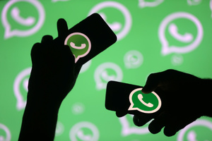 Arnaques en ligne : WhatsApp démantèle des millions de faux comptes