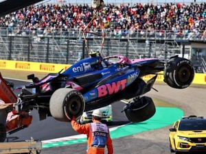 Bilan de la mi-saison F1 : McLaren sur orbite, Ferrari en crise Bilan de la mi-saison F1 : McLaren sur orbite, Ferrari en crise