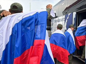 Échange de prisonniers Russie-Ukraine : 146 de chaque côté