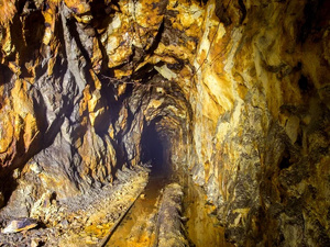 Guelmim dévoile des veines d’or à teneurs exceptionnelles : promesse ou mirage géologique