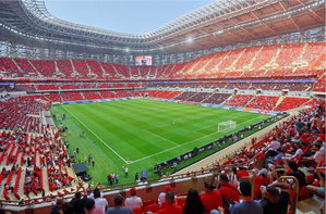 Titre : une Réouverture Triomphale pour le Stade Prince Moulay Abdellah, Vitrine du Football Marocain Titre : une Réouverture Triomphale pour le Stade Prince Moulay Abdellah, Vitrine du Football Marocain