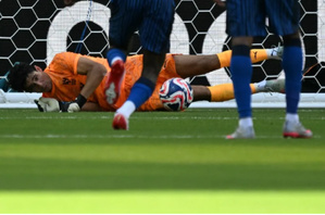 Yassine Bounou, réflexe de classe mondiale dès la 1ère journée en Saudi Pro League