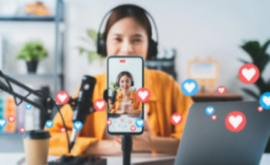 Influenceurs et conseils basés sur leurs expériences personnelles : quel impact sur les personnalités fragiles ? Influenceurs et conseils basés sur leurs expériences personnelles : quel impact sur les personnalités fragiles ?