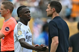 Real Madrid : l'absence de Vinicius Jr face à l’OM crée la surprise, mais Xabi Alonso apaise les tensions Real Madrid : l'absence de Vinicius Jr face à l’OM crée la surprise, mais Xabi Alonso apaise les tensions