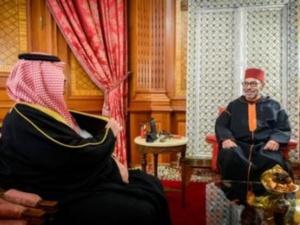 SM le Roi reçoit à Casablanca un émissaire du Serviteur des Lieux Saints de l’Islam SM le Roi reçoit à Casablanca un émissaire du Serviteur des Lieux Saints de l’Islam