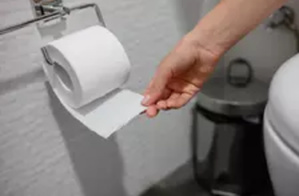Peut-on développer une allergie au papier toilette ?