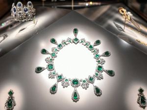 Cambriolage du Louvre : un butin estimé à 88 millions d’euros Cambriolage du Louvre : un butin estimé à 88 millions d’euros