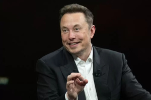 Elon Musk lève le voile sur Macrohard, inspiré par Microsoft Elon Musk lève le voile sur Macrohard, inspiré par Microsoft