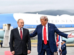 La Pologne menace d'arrêter Poutine s’il survole son territoire pour rencontrer Trump en Hongrie La Pologne menace d'arrêter Poutine s’il survole son territoire pour rencontrer Trump en Hongrie