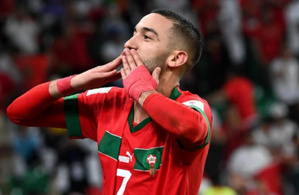 Hakim Ziyech tout proche de rejoindre le Wydad de Casablanca : un retour historique en vue Hakim Ziyech tout proche de rejoindre le Wydad de Casablanca : un retour historique en vue