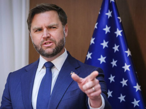 Le vice-président américain J.D. Vance qualifie l’annexion de la Cisjordanie d’“insulte”